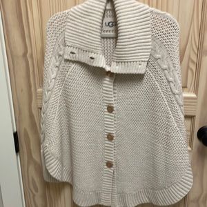 Ugh poncho like new size xs/s